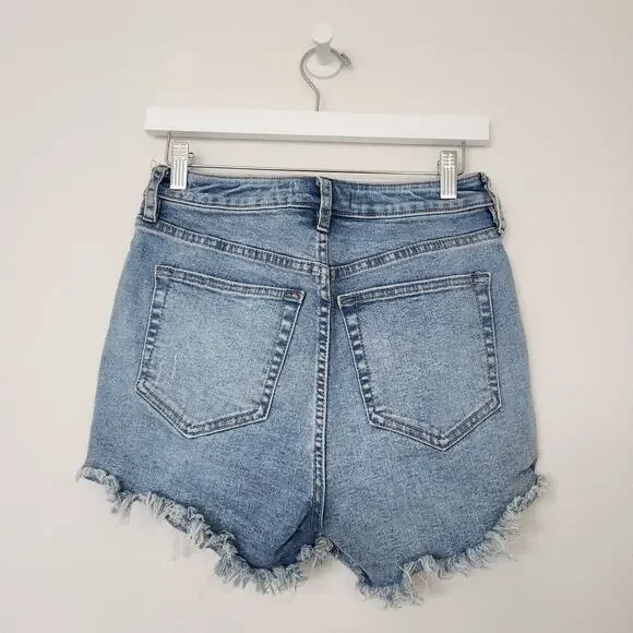 We The Free Distressed Raw Hem Curvy High Rise Denim Cutoff Shorts 26 - Picture 5 of 8